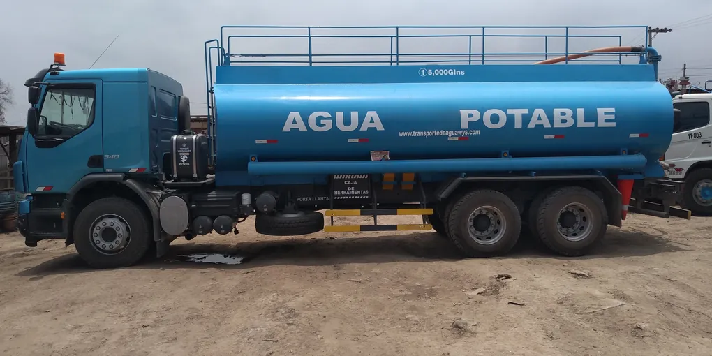 Camión cisterna de agua Perú: Un recurso vital para el desarrollo