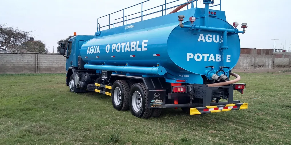 Camión cisterna para llenar piscina Lima: La solución rápida y eficiente