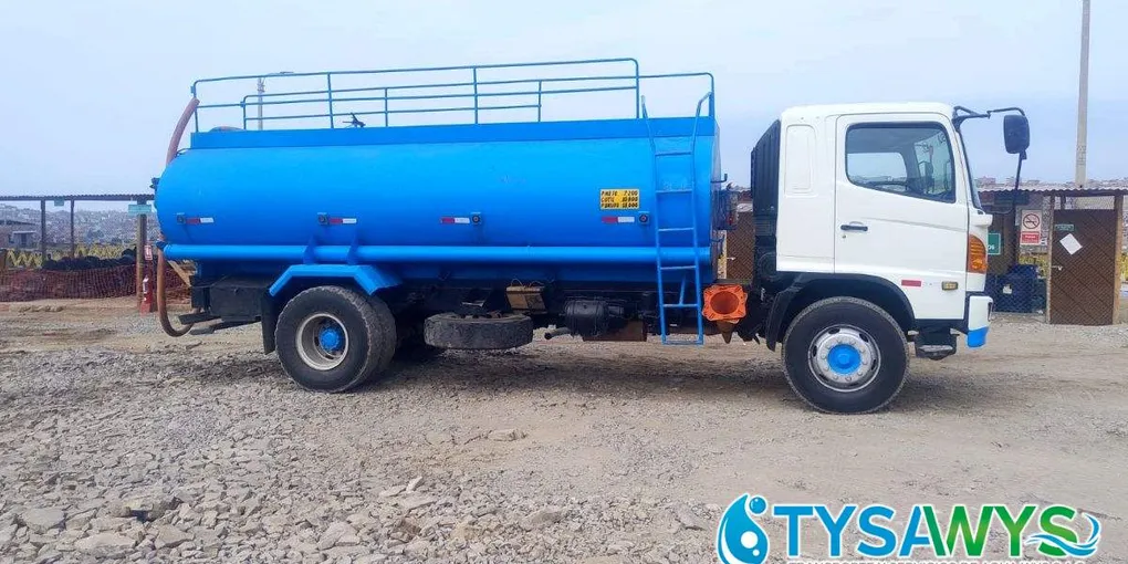 💧 Camión de Agua para Piscina en La Molina: ¡Tu Verano Resuelto con TYSAWYS!