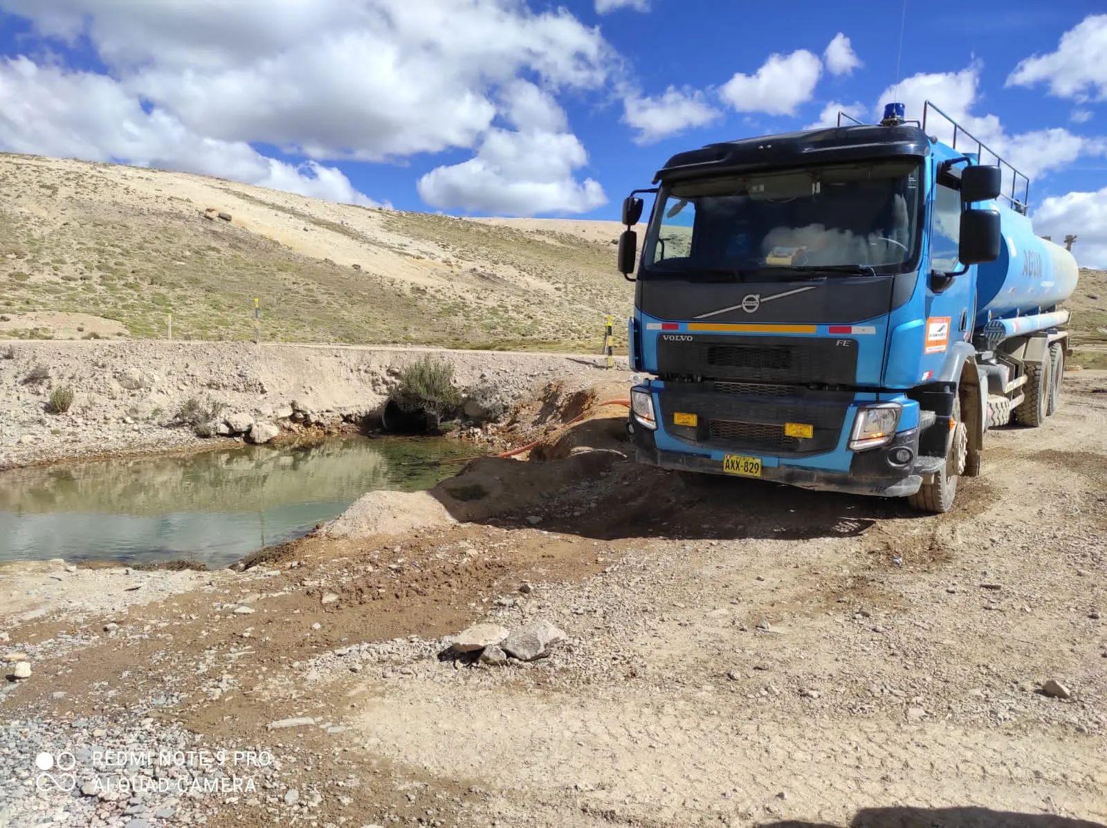 Camión cisterna de agua TYSAWYS