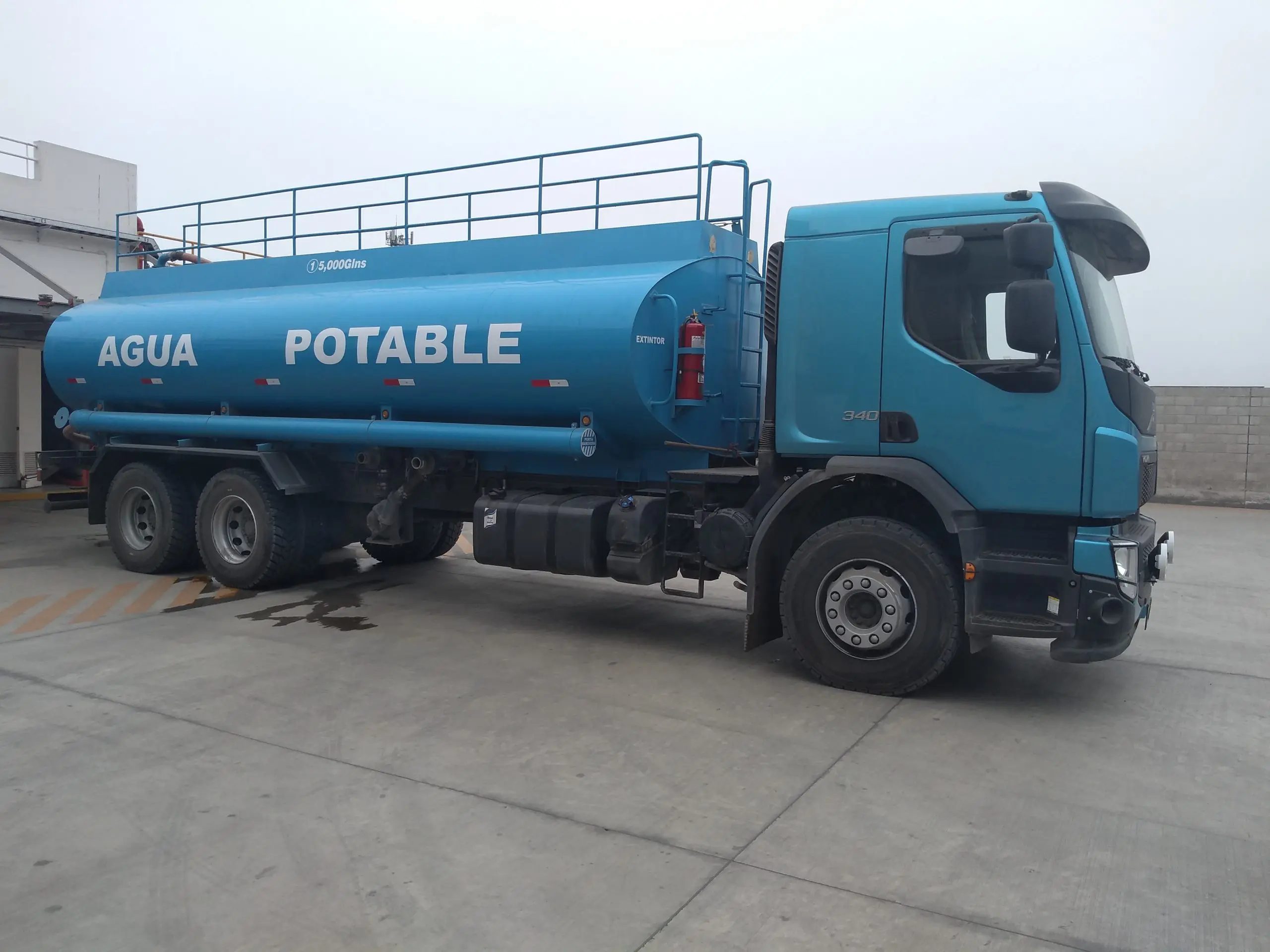 Transporte de agua potable callao perú